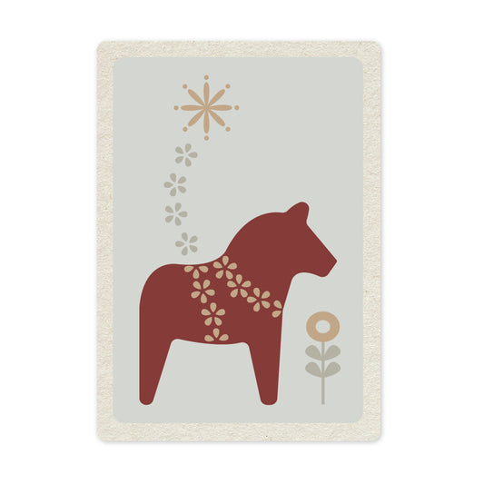 Een mooie duurzame enkele kaart met een Zweeds dalapaardje voor een Kerstgroet of een Nieuwjaarswens.